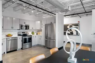 219 S 4th St, Waco, TX 76701 - Photo 9