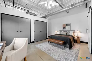 219 S 4th St, Waco, TX 76701 - Photo 25