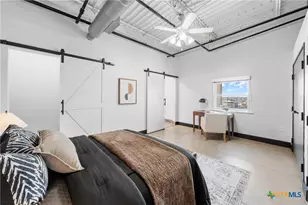 219 S 4th St, Waco, TX 76701 - Photo 23