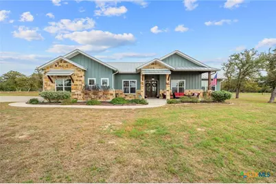1665 Sunflower Trail, Luling, TX 78648 - Photo 1
