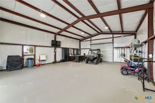 1665 Sunflower Trail, Luling, TX 78648 - Photo 45