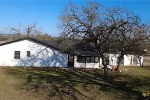 132 Co Rd 4765, Kempner, TX 76539 - Photo 9