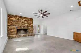 132 Co Rd 4765, Kempner, TX 76539 - Photo 7