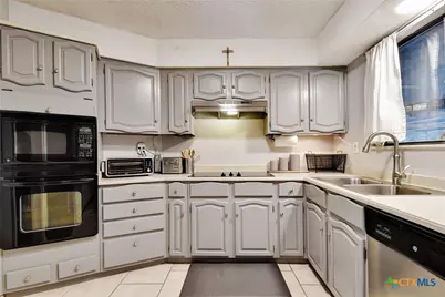 3505 Wimbledon Drive, Schertz, TX 78108 - Photo 11