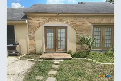 613 E Broadway Street #5, Cuero, TX 77954 - Photo 21