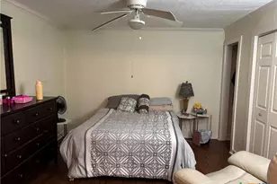 613 E Broadway St, Cuero, TX 77954 - Photo 17