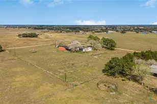 [Address not provided], Yoakum, TX 77995 - Photo 5