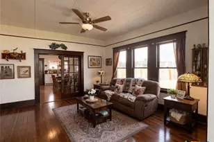 231 S Evie St, Bartlett, TX 76511 - Photo 5