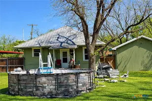 231 S Evie St, Bartlett, TX 76511 - Photo 15