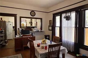 231 S Evie St, Bartlett, TX 76511 - Photo 7