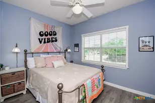 1504 W Bayshore Dr, Palacios, TX 77465 - Photo 29