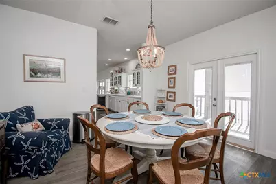 1504 W Bayshore Drive, Palacios, TX 77465 - Photo 11