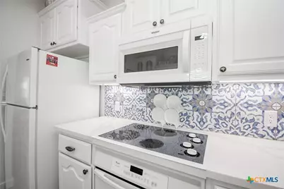 1504 W Bayshore Drive, Palacios, TX 77465 - Photo 15