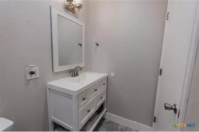 633 Tutt Avenue, Taft, TX 78390 - Photo 9