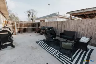 633 Tutt Ave, Taft, TX 78390 - Photo 15