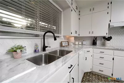 6820 Cedar Cove Road, Belton, TX 76513 - Photo 9