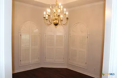 504 Vista Cove, Victoria, TX 77904 - Photo 5