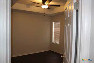 504 Vista Cove, Victoria, TX 77904 - Photo 9