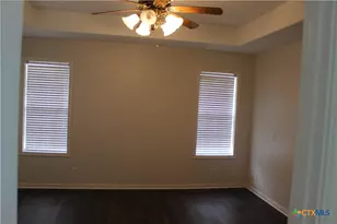 504 Vista Cove, Victoria, TX 77904 - Photo 11