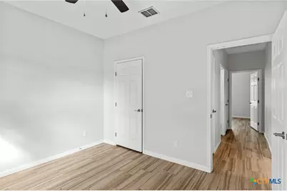 930 Redwood Avenue, Rockport, TX 78382 - Photo 17