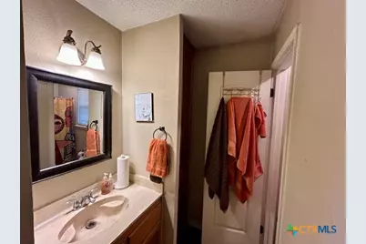 211 Newhaven Street, Victoria, TX 77904 - Photo 23