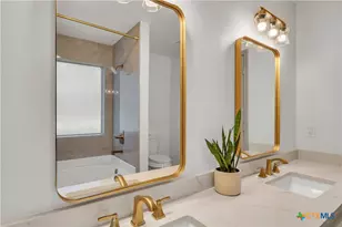 42 Great W Loop, Belton, TX 76513 - Photo 11