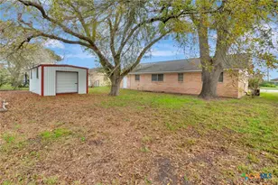 2011 Mission Dr, Victoria, TX 77901 - Photo 17