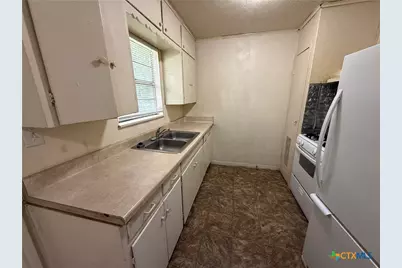 503 E Dean Avenue, Killeen, TX 76541 - Photo 3