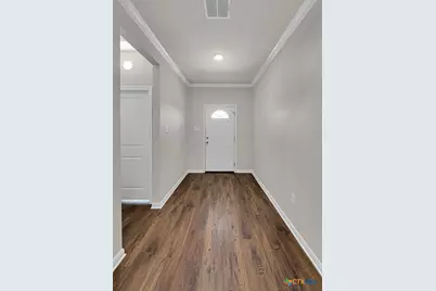 124 Morris Court, McGregor, TX 76657 - Photo 3