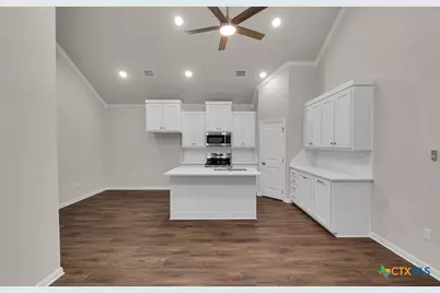 124 Morris Court, McGregor, TX 76657 - Photo 5