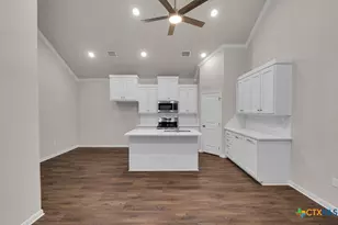 124 Morris Ct, McGregor, TX 76657 - Photo 5