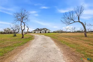 1739 Old Goliad Rd, Victoria, TX 77905 - Photo 9