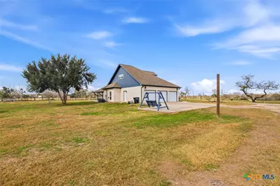 1739 Old Goliad Road, Victoria, TX 77905 - Photo 31