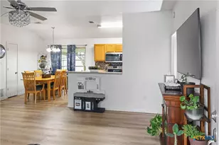 605 Aikman Dr, Troy, TX 76579 - Photo 5