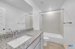 914 Cherry Laurel Ln, Killeen, TX 76543 - Photo 5