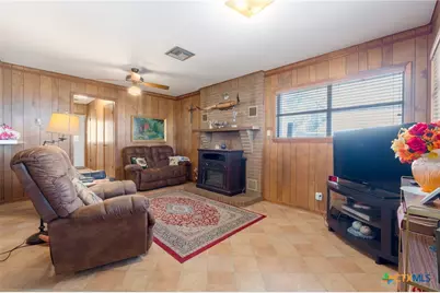 1003 N Ridge Street, Lampasas, TX 76550 - Photo 7