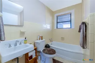 1003 N Ridge St, Lampasas, TX 76550 - Photo 23