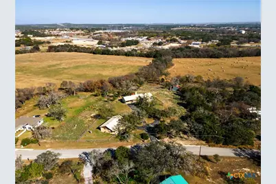 1003 N Ridge Street, Lampasas, TX 76550 - Photo 43