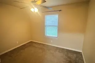 401 E Libra Dr, Killeen, TX 76542 - Photo 11