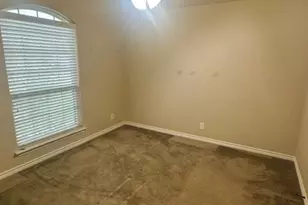 401 E Libra Dr, Killeen, TX 76542 - Photo 5