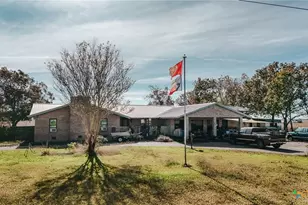 5971 Wood Hi Rd, Victoria, TX 77905 - Photo 3