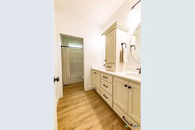 725 Private Road 1581, Hallettsville, TX 77964 - Photo 17