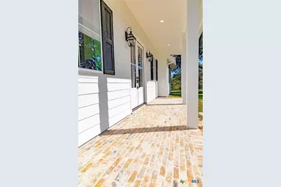 725 Private Road 1581, Hallettsville, TX 77964 - Photo 3