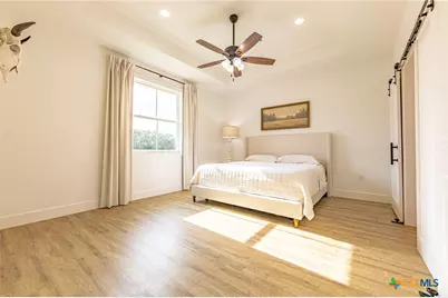 725 Private Road 1581, Hallettsville, TX 77964 - Photo 13