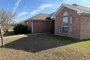 2002 Amethyst Dr, Killeen, TX 76549 - Photo 5