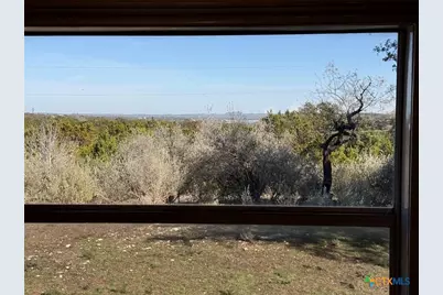 4551 Chamberlain Way, Canyon Lake, TX 78133 - Photo 3