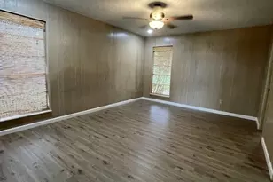 1800 Charter Oak, Canyon Lake, TX 78133 - Photo 15