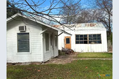 106 N 1st Street, Little River Academy, TX 76554 - Photo 13