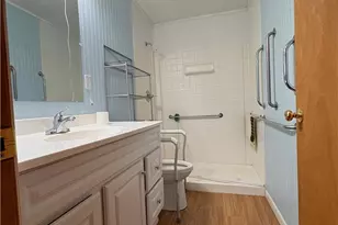 106 N 1st St, Little River Academy, TX 76554 - Photo 3