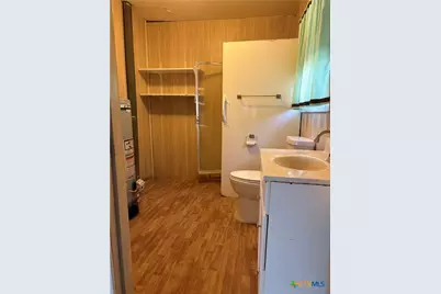 106 N 1st Street, Little River Academy, TX 76554 - Photo 5